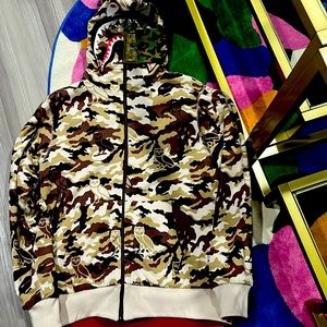 Hoodie zip up for sale reversible 100% authentic and verified for men